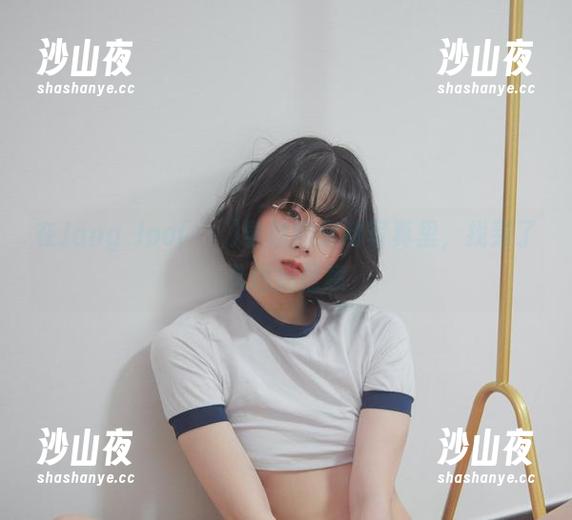 在Jang Joo(장주)学姐的定制写真里，找到了久违的惬意